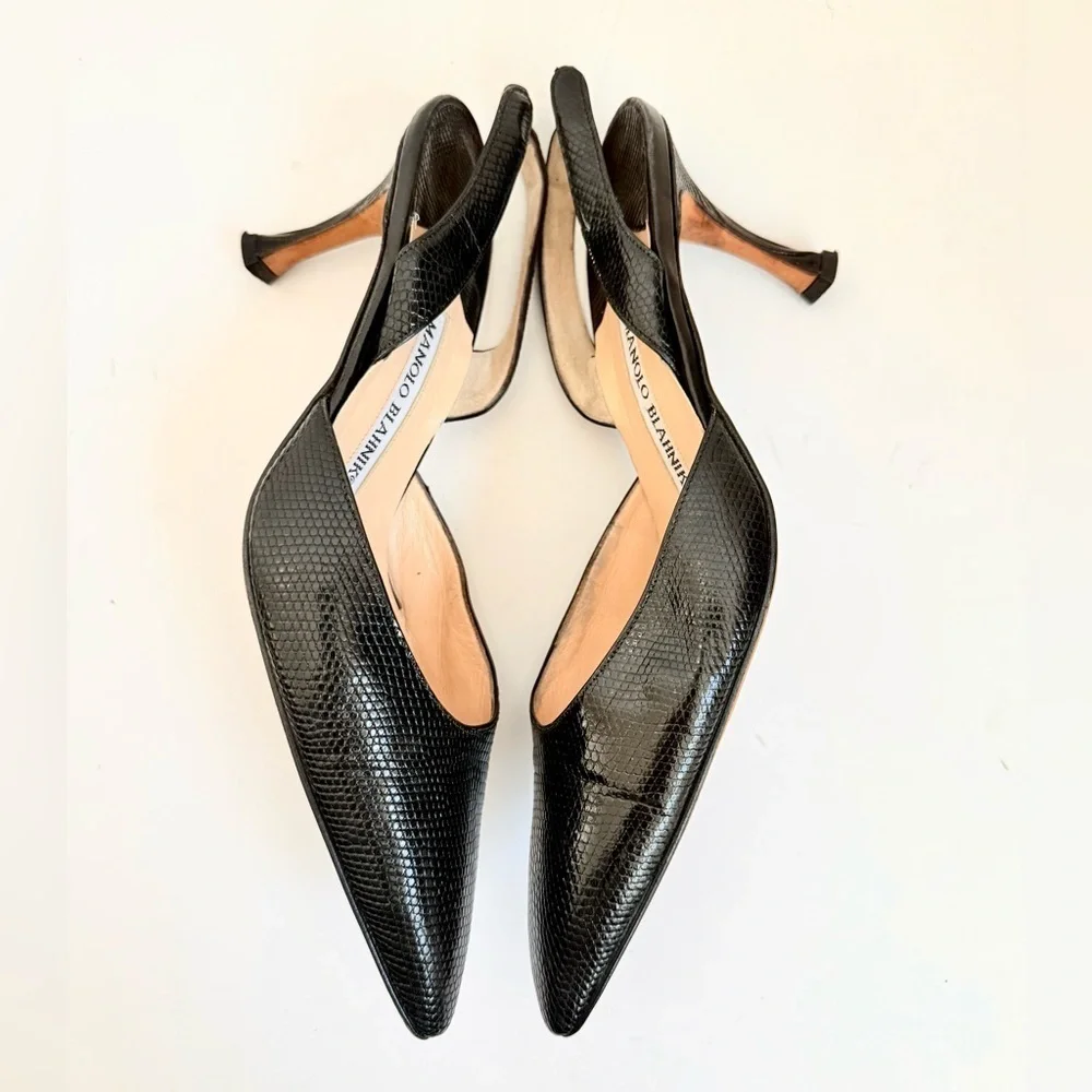 Manolo Blahnik Black Carolyne Lizard Embossed Kitten Heel Slingback Pumps EU37